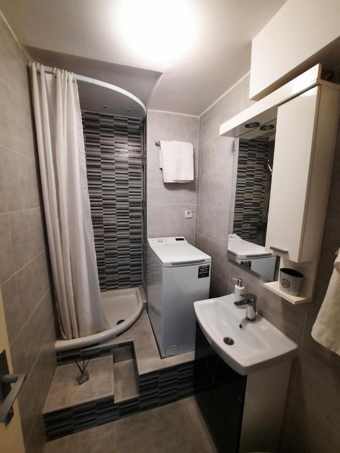 Blue Moon Apartman Újvidék Kültér fotó
