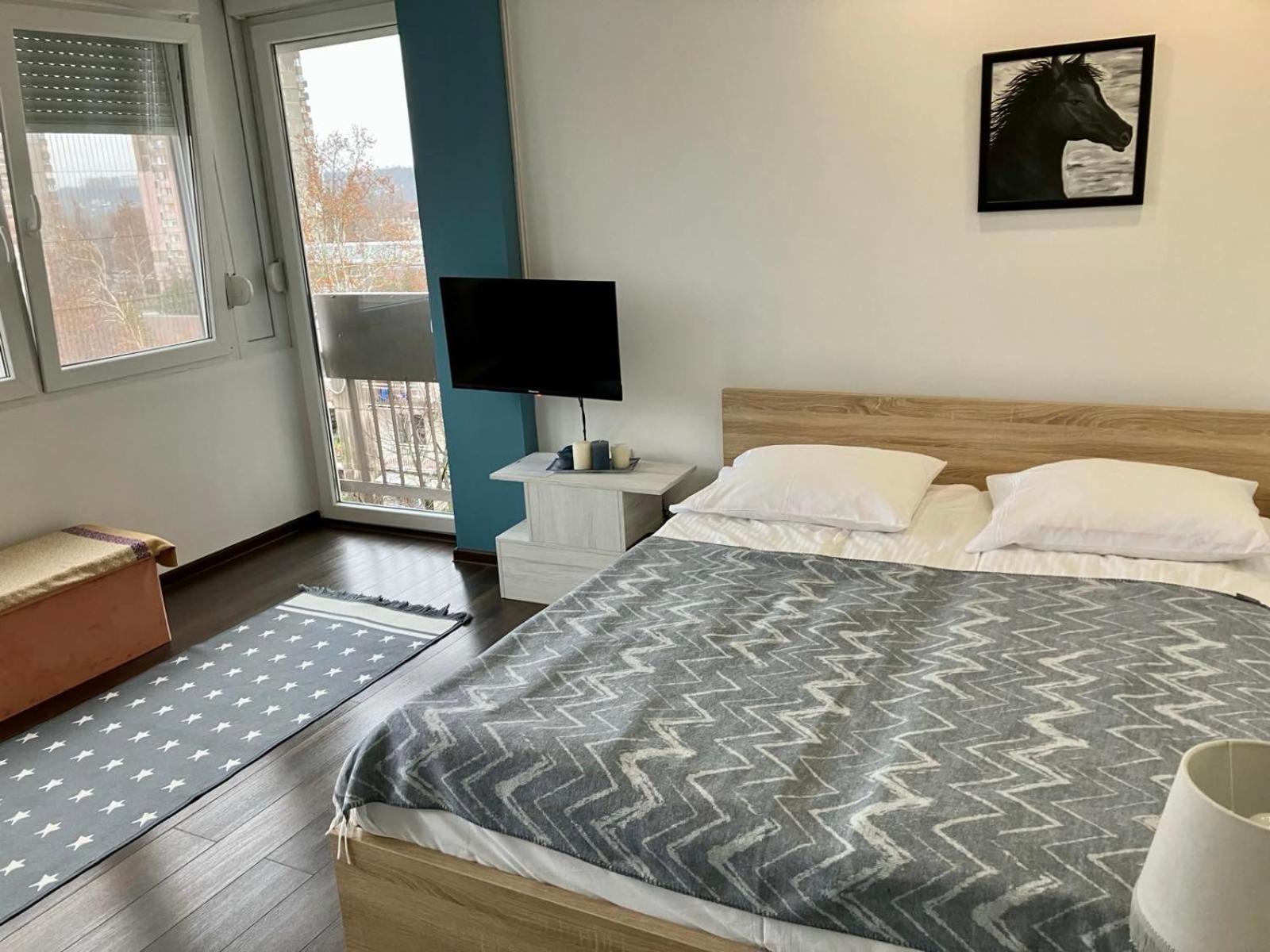 Blue Moon Apartman Újvidék Kültér fotó